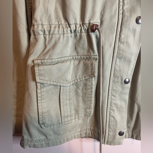 Levi’s Women’s Utility Jacket in light green size Small - Picture 7 of 9